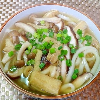 しめじと椎茸油揚げのうどん